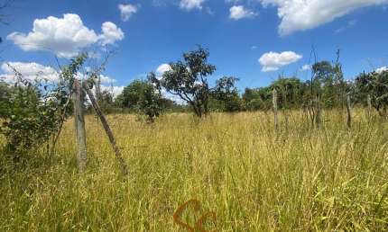 Ótima oportunidade no Bairro Araçás I, em Mateus Leme/MG!   Lote com 360m²