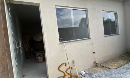Casa à venda no bairro Vale dos Araçás 100 M² – Mateus Leme/MG