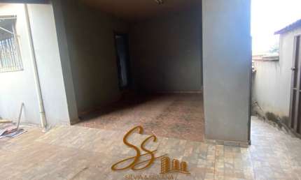 Casa ampla à venda no Vale dos Araçás – Mateus Leme/MG