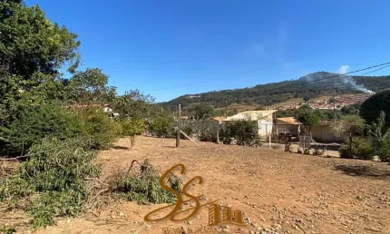 Lote à Venda – Bairro Central | Mateus Leme/MG   300m² de área útil + 400m² de área verde