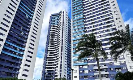 Apartamento 2/4 com suíte, andar altíssimo, pronto para morar!!!