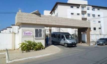 Apartamento 2/4, andar térreo, infraestrutura total!!
