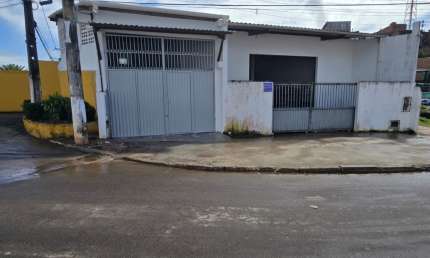 Barracão / Galpão / Depósito para alugar na Rua Rafael Pastore Neto, 11, Itapuã, Salvador