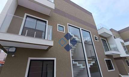 Sobrado com 3 dormitórios à venda, 120 m² por R$ 729.000,00 - Uberaba - Curitiba/PR