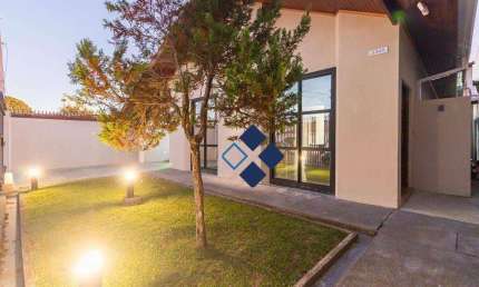 CASA RETROFIT NO BOQUEIRÃO COM APARTAMENTO NOS FUNDOS