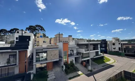 Casa em condomínio fechado com 3 quartos à venda na irmã schereiner maran, 475, santa cândida, curitiba por r$ 1.697.000