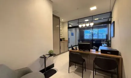 Sala comercial à venda na Rua Marechal Deodoro, 502, Centro, Curitiba por R$ 270.000