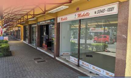 Loja para alugar, 37.00 m2 por R$2200.00  - Portao - Curitiba/PR