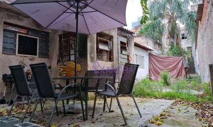 Sobrado com 3 dormitórios à venda, 375 m² de terreno, por R$ 599.000 - Vila Monumento - São Paulo/SP