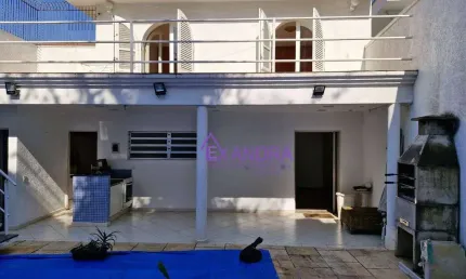 Sobrado com 4 dormitórios ( 2 suítes c/ closet ), piscina, para alugar, 267 m² por R$ 12.108/mês - Jardim Vila Mariana - São Paulo/SP