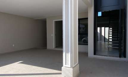 Casa com 3 quartos à venda na Rua Juvenal Garcia, Centro, Itajaí