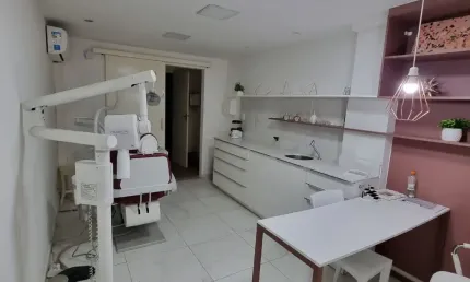 Sala de dentista toda equipada pronta para trabalhar!