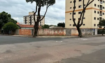 Terreno de Esquina de 393m² à Venda – Vila Belvedere, Americana (SP)