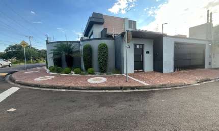 Casa com 3 quartos à venda na Rua São Sérgio, 33, Jardim Esplanada, Americana