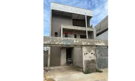 Casa à venda no Novo Horizonte, Conselheiro Lafaiete 