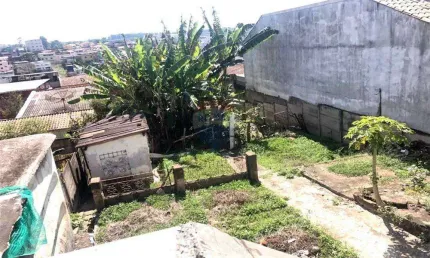 Casa no bairro chapada com localização de grande potencial para fins comerciais ou moradia!!