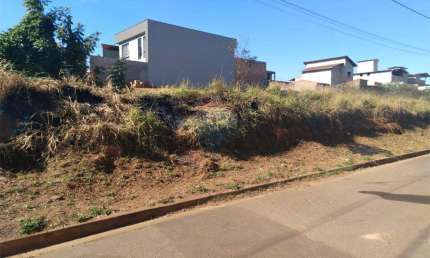 Terreno à venda na Rua Gilson Barreto, C, Primavera, Congonhas