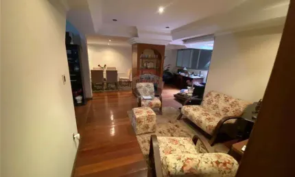 EXCELENTE APARTAMENTO Á VENDA NO  CENTRO DE CONSELHEIRO LAFAIETE MG!