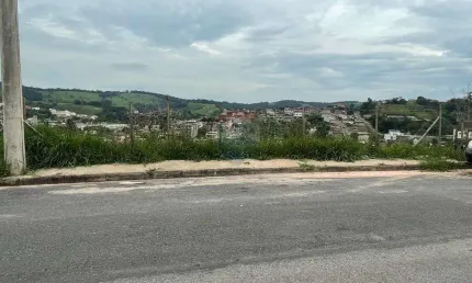 Terreno à venda no Santo Agostinho, Conselheiro Lafaiete 