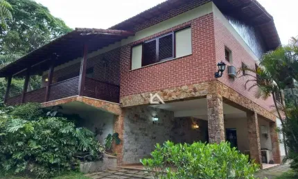 Casa à venda, 270 m² por R$ 1.250.000,00 - Granja Guarani - Teresópolis/RJ
