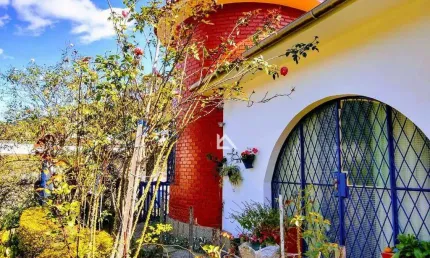 Casa com 3 dormitórios à venda, 200 m² por R$ 979.900 - Albuquerque - Teresópolis/RJ