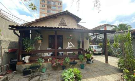 Casa com 5 dormitórios à venda, 154 m² por R$ 949.000,00 - Alto - Teresópolis/RJ