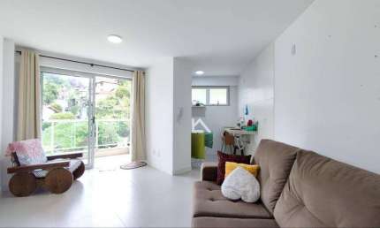 Apartamento com 1 dormitório à venda, 44 m² por R$ 470.000,00 - Agriões - Teresópolis/RJ