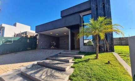 Casa de condomínio Bella Vitta a venda com 3 quartos ACEITA PERMUTA