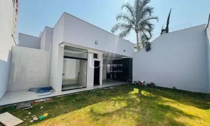Novo Mundo - Casa 3/4 Fino acabamento c/ área gourmet aos fundos - 2196udi