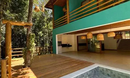 Venda de casa em Arraial D'Ajuda: 4 suítes, 1 banheiro, por R$3.500.000. Oportunidade imperdível em Porto Seguro!