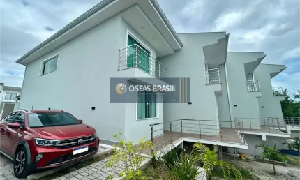 Apartamento em Alto de Taperapuan - Porto Seguro, BA