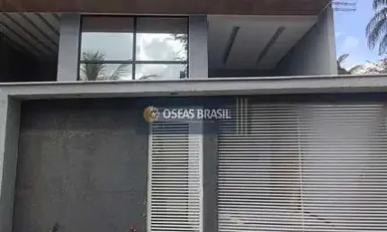 Venda: Apartamento em Cambolo, Porto Seguro. 3 dormitórios, 2 suítes, 3 banheiros. Oportunidade por R$ 550.000!