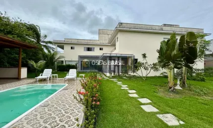Conjunto Residencial em Outeiro da Glória, Porto Seguro: 6 dormitórios, 5 suítes, 4 banheiros. Venda por R$ 3.400.000!
