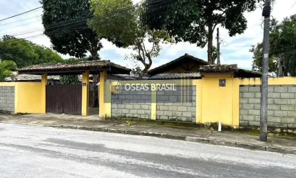 Casa à venda em Alto do Mundaí, Porto Seguro: 120m², 3 quartos, 2 banheiros, por R$1.300.000. Confira!
