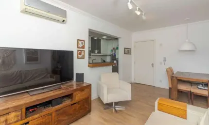 Apartamento com 3 quartos à venda na Avenida Bento Gonçalves, 1515, Partenon, Porto Alegre, 64 m2 por R$ 420.000