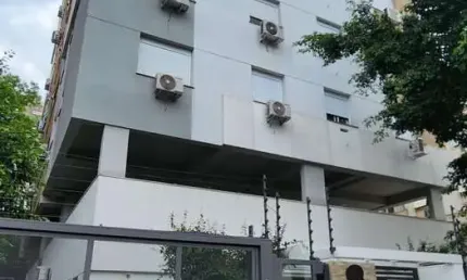 Apartamento com 3 quartos à venda na rua luzitana, 861, higienópolis, porto alegre, 76 m2 por r$ 790.000