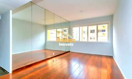 Apartamento com 3 quartos à venda na Rua Rua Duque de Caxias, 1303, Centro Histórico, Porto Alegre, 79 m2 por R$ 388.000