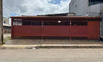 Casas 3 e 4 Quartos para Venda em Brasília, recanto das emas, 3 dormitórios, 1 suíte, 2 banheiros, 3 vagas