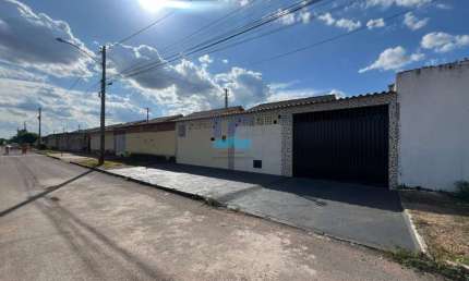 Casa para Venda em Águas Lindas de Goiás, Jardim América IV, 3 dormitórios, 1 banheiro, 2 vagas