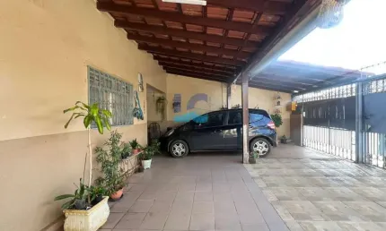 Casa para Venda em Brasília, Guará II, 6 dormitórios, 3 banheiros, 3 vagas