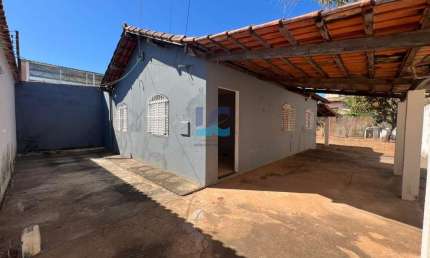 Casa para Venda em Valparaíso de Goiás, Parque Esplanada III, 3 dormitórios, 1 banheiro, 2 vagas
