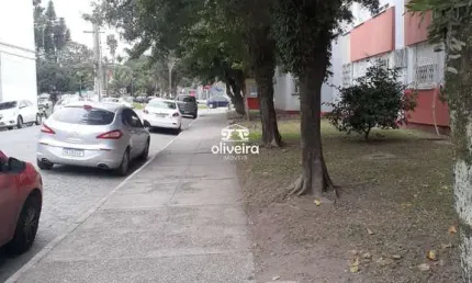 Apartamento de dois dormitórios próximo a Faculdade de Medicina.