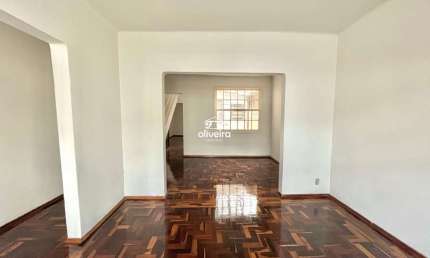 Casa com 3 quartos à venda no Centro, Pelotas 