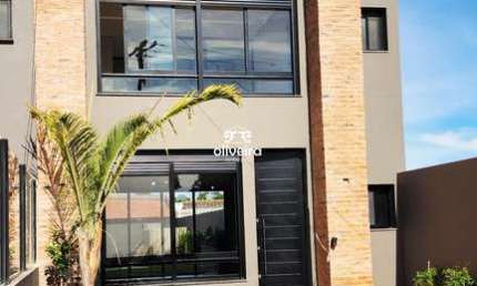 Casas  de alto padrão em acabamento top de linha no Recanto de Portugal
