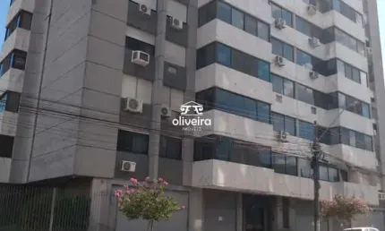 Apartamento Central Amplo, 3 dormitórios, 2 suítes, 212,00m2