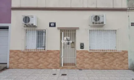 CASA 3 DORMITÓRIOS PRÓXIMA A UNIVERSIDADE CATÓLICA E CAMPUS DA FEDERAL
