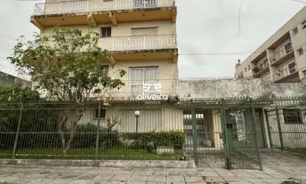 Apartamento com 2 quartos para alugar no Centro, Pelotas 