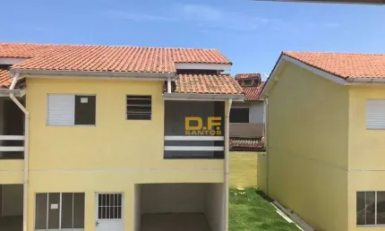 Sobrado com 3 dormitórios à venda, 106 m² por R$ 270.000,00 - Agenor de Campos - Mongaguá/SP