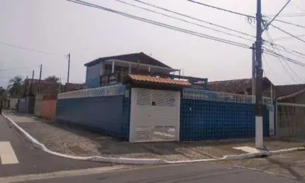 Casa com 3 dormitórios à venda, 142 m² por R$ 600.000,00 - Maracanã - Praia Grande/SP