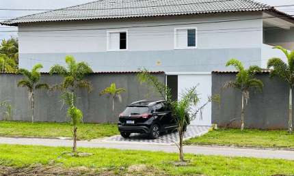 Casa à venda no Jardim Diplomata, Itanhaém 